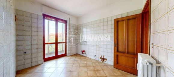 2 bedrooms Apartment in Alba, Italy No. 350259 8