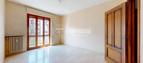 2 bedrooms Apartment in Alba, Italy No. 350259 6