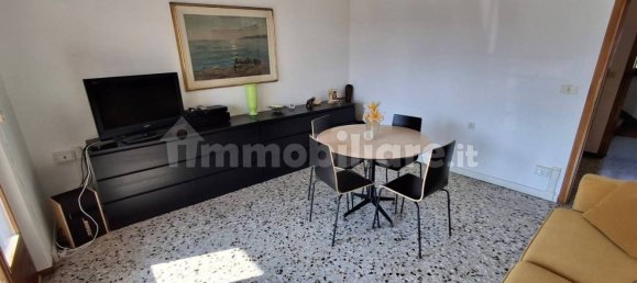 Вилла с 6 спальнями в Роветта, Италия № 102715 19