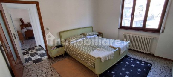 Вилла с 6 спальнями в Роветта, Италия № 102715 32