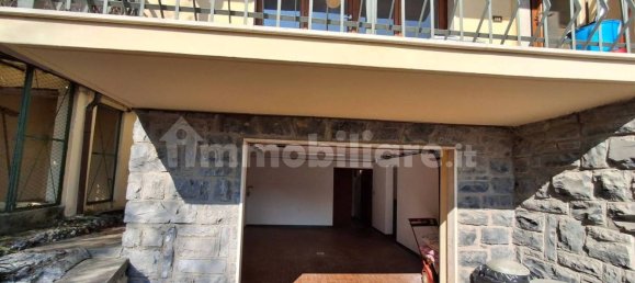 Вилла с 6 спальнями в Роветта, Италия № 102715 9