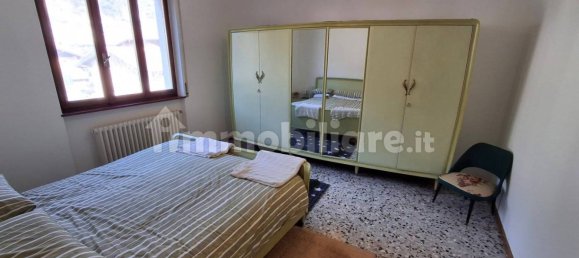 Вилла с 6 спальнями в Роветта, Италия № 102715 31