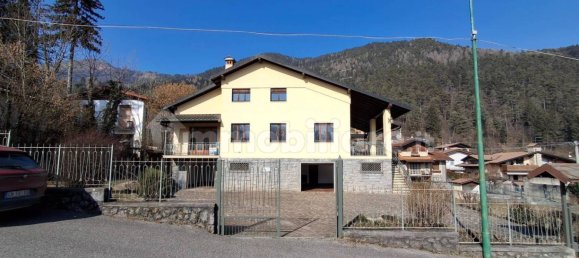 Вилла с 6 спальнями в Роветта, Италия № 102715 6