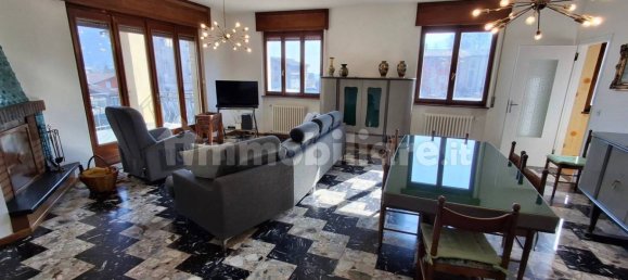 Вилла с 6 спальнями в Роветта, Италия № 102715 23