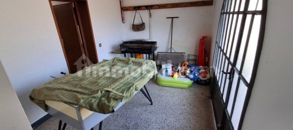 Вилла с 6 спальнями в Роветта, Италия № 102715 14