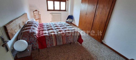 Вилла с 6 спальнями в Роветта, Италия № 102715 42