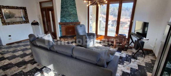 Вилла с 6 спальнями в Роветта, Италия № 102715 25