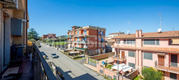 3 bedrooms Apartment in Rome, Italy No. 213694 18