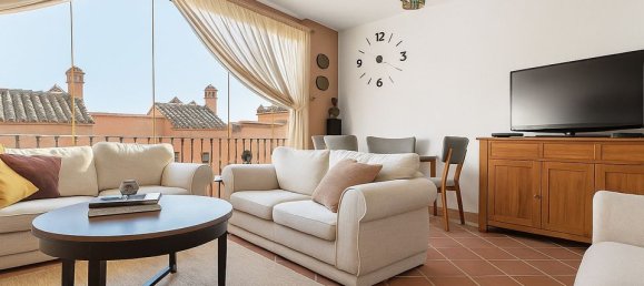 3 bedrooms Townhouse in Estepona, Spain No. 183904 12