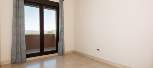 3 bedrooms Townhouse in Estepona, Spain No. 183904 20