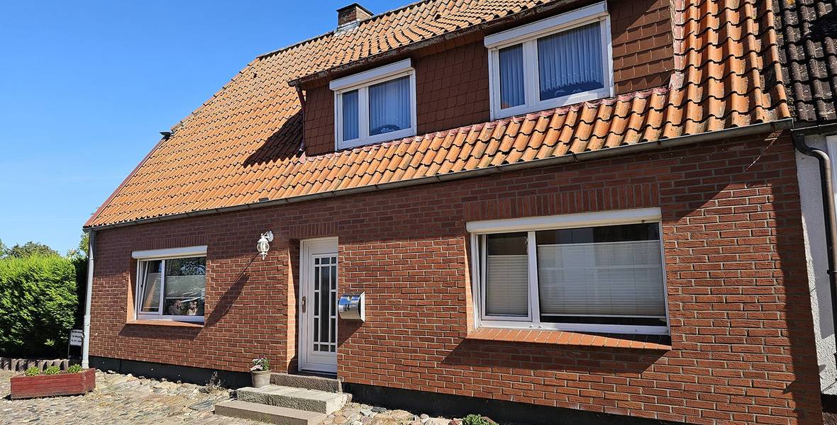 Дом с 5 комнатами в Восточный Гольштейн, Германия № 367646