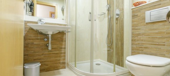 Apartamento de 9 dormitorios en Benitachell, Spain No. 8284 2