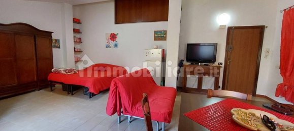 1 bedroom Apartment in Foggia, Italy No. 189103 8