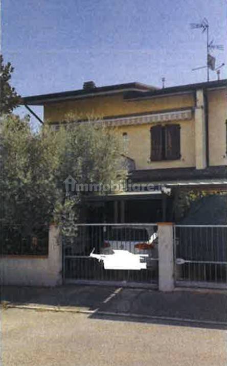 3 bedrooms House in San Possidonio, Italy No. 98129