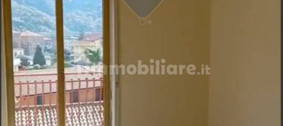 3 Schlafzimmer Wohnung in Gaggi, Italy, Nr. 77123 11