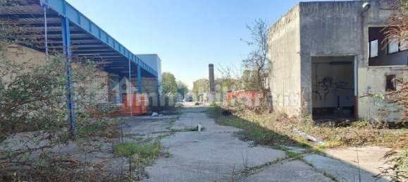 5-Zimmer Lagerhaus in Garbagnate Milanese, Italy, Nr. 75213 4