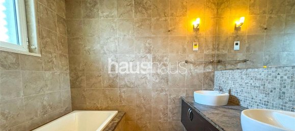 3 Schlafzimmer Villa in Jumeirah Park, UAE, Nr. 99726 8