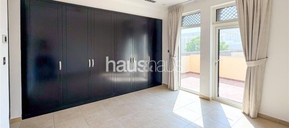 3 Schlafzimmer Villa in Jumeirah Park, UAE, Nr. 99726 9
