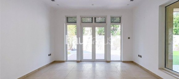 3 Schlafzimmer Villa in Jumeirah Park, UAE, Nr. 99726 6