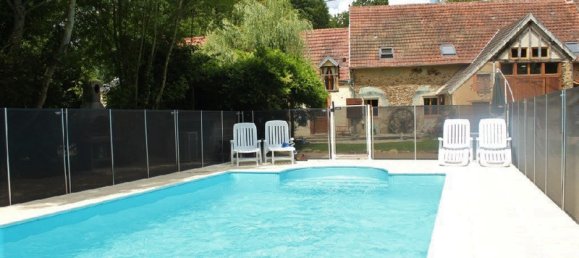  Castillos de 5 dormitorios en Lignerolles, France No. 90487 5