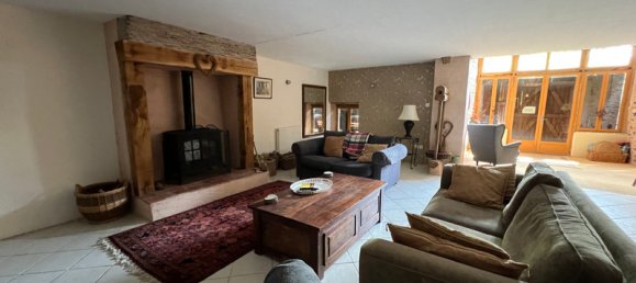  Castillos de 5 dormitorios en Lignerolles, France No. 90487 8