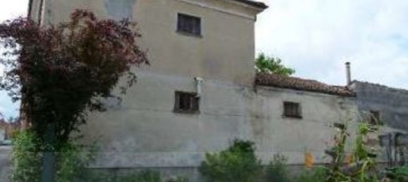 4 rooms Apartment in Voghera, Italy No. 95447 6