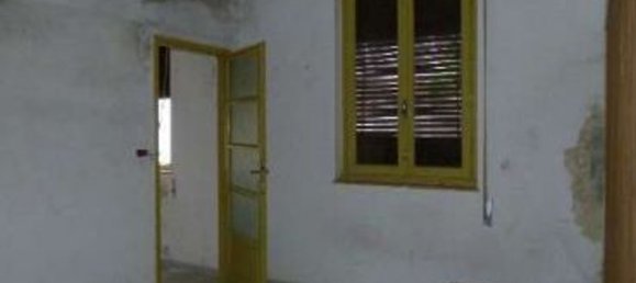 4 rooms Apartment in Voghera, Italy No. 95447 12