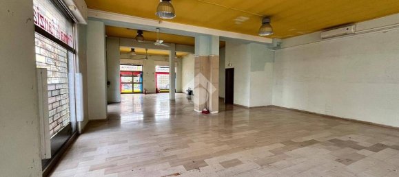 160m² Commercial property in Aprilia, Italy No. 47716 17