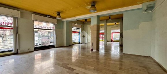 160m² Commercial property in Aprilia, Italy No. 47716 14