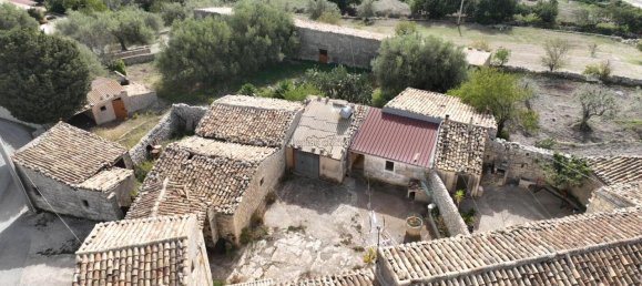 15 rooms House in Modica, Italy No. 235893 24