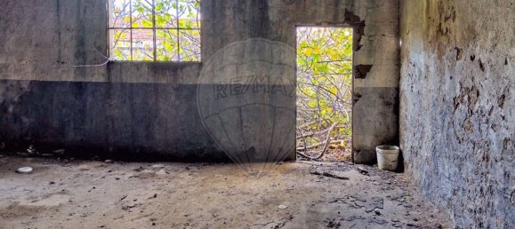  مستودع في Quelfes, Portugal 585متر مربع رقم 48576 25