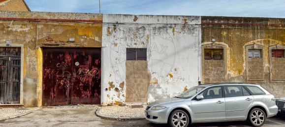  مستودع في Quelfes, Portugal 585متر مربع رقم 48576 36