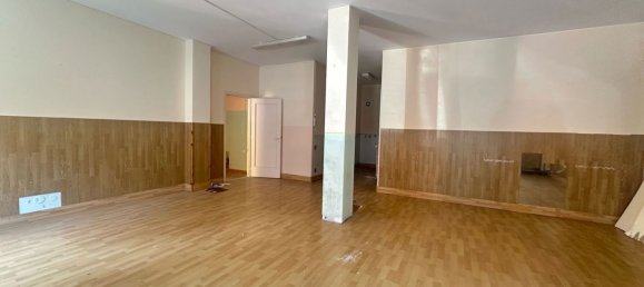 Armazém de 4 divisões em Imperia, Italy N.º 128726 15