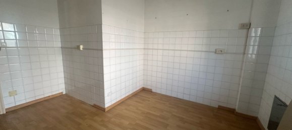 Armazém de 4 divisões em Imperia, Italy N.º 128726 9