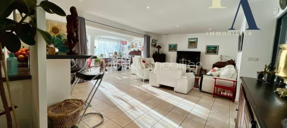 3 bedrooms House in Occitanie, France No. 342203 4