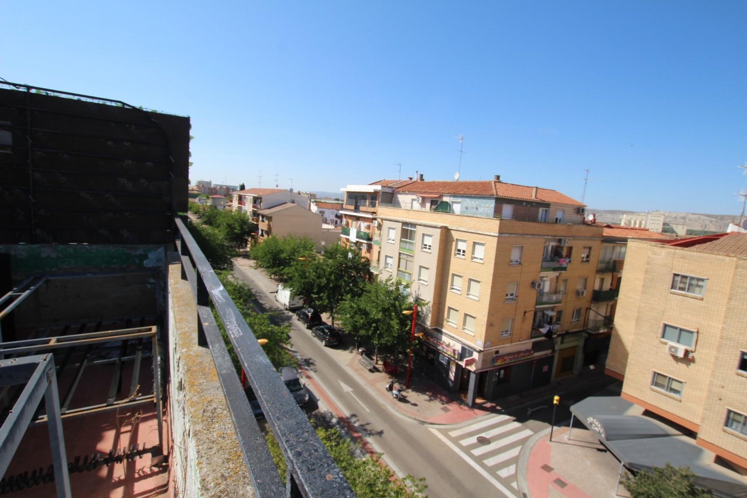Apartamento T3 em Zaragoza, Spain N.º 137251