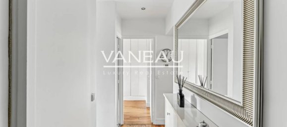 3 rooms Apartment in Paris, France No. 163241 11