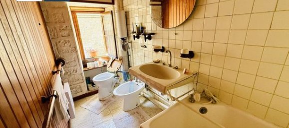 Casa de 2 dormitorios en La Ferte-Milon, France No. 304944 7