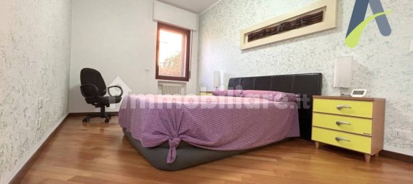 2 bedrooms Apartment in Mira, Italy No. 358560 11