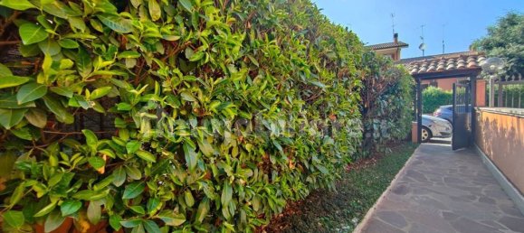 4 bedrooms Villa in Rome, Italy No. 14658 37