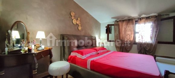 4 bedrooms Villa in Rome, Italy No. 14658 90