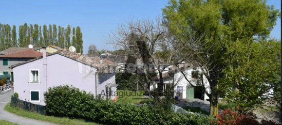 6 Schlafzimmer Wohnung in Faenza, Italy, Nr. 93590 5