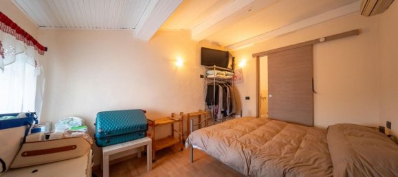 Apartamento de 2 divisões em Parma, Italy N.º 135390 5