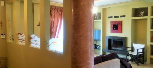 3 Schlafzimmer Gewerbliche Immobilie in Epanomi, Greece, Nr. 4417 12