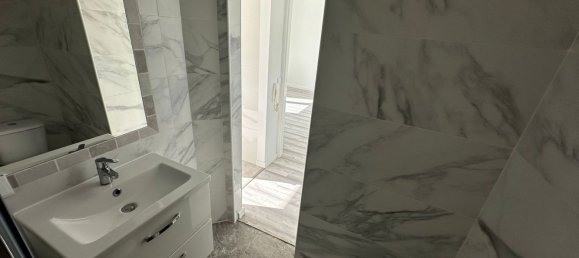 Studio in Lisbon, Portugal, Nr. 153985 7