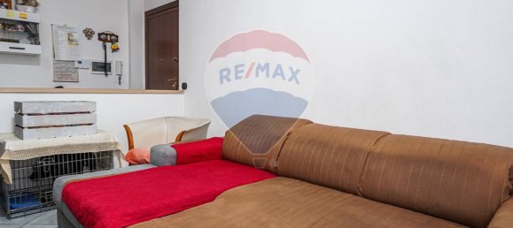 Квартира с 2 спальнями в Беллуско, Италия № 270500 9