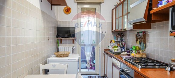 Квартира с 2 спальнями в Беллуско, Италия № 270500 13