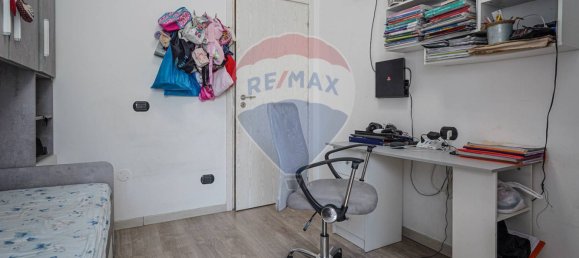 Квартира с 2 спальнями в Беллуско, Италия № 270500 20