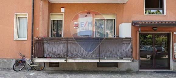 Квартира с 2 спальнями в Беллуско, Италия № 270500 24