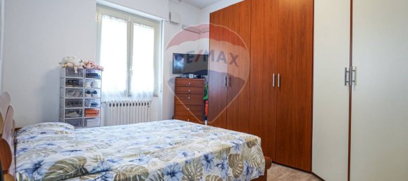 Квартира с 2 спальнями в Беллуско, Италия № 270500 18